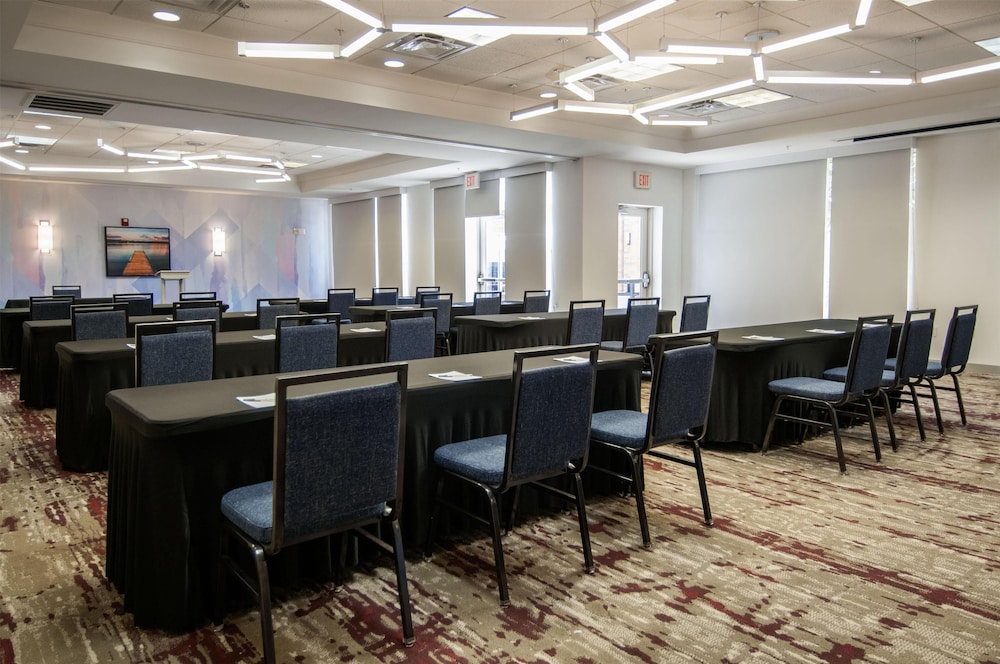 Hilton Garden Inn Hattiesburg - photo 51