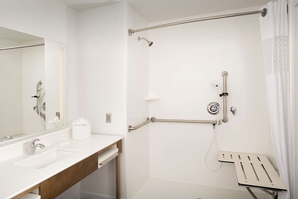 Hampton Inn by Hilton Wilmington Downtown - photo 17