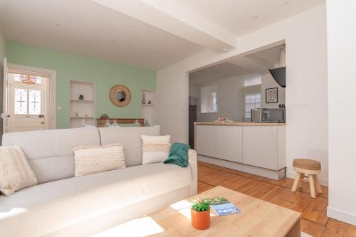 Magnifique Logement Spacieux Hyper Centre — hotel in Nuits-Saint-Georges