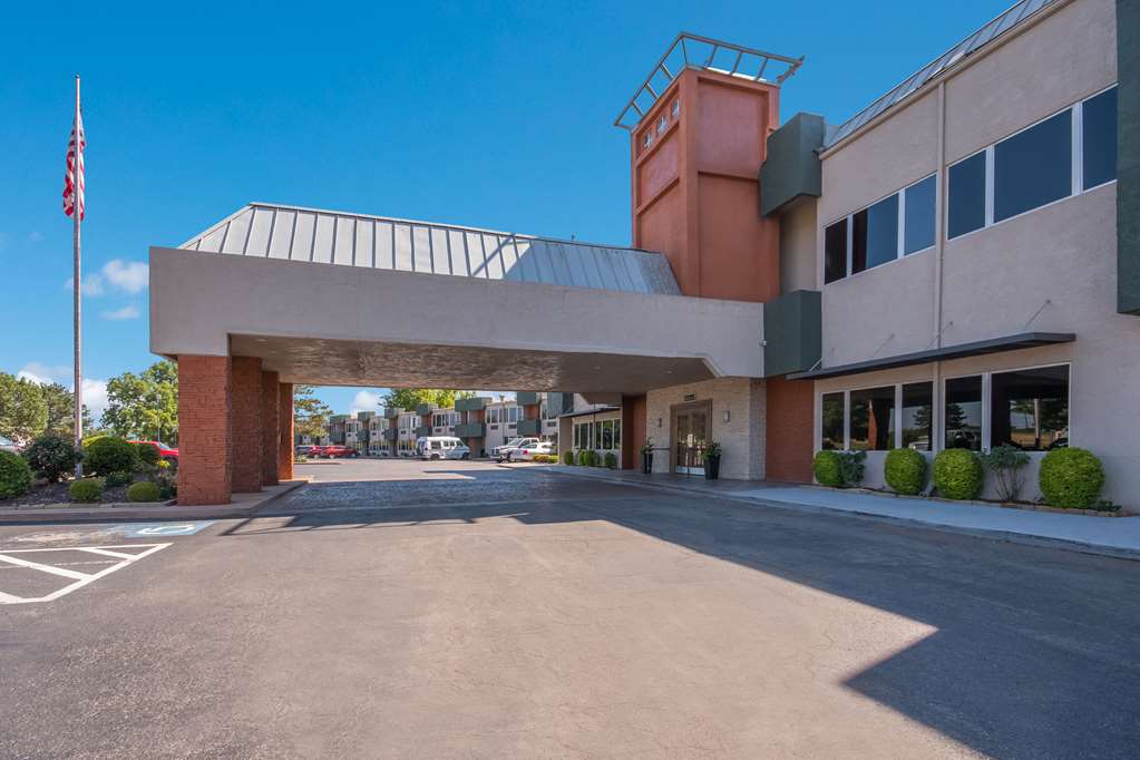 Comancheria Hotel & Convention Center - photo 14