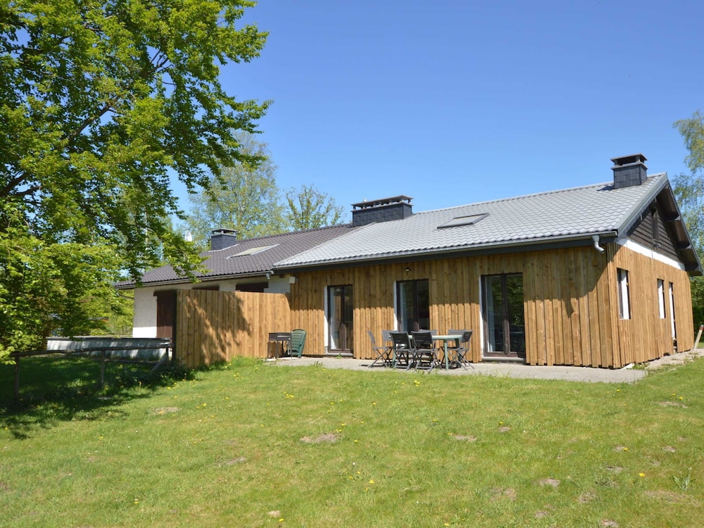 Quaint Cottage in Mont near High Fens Nature Park — 4-Star Luxury Hotel in Malmedy, Belgium