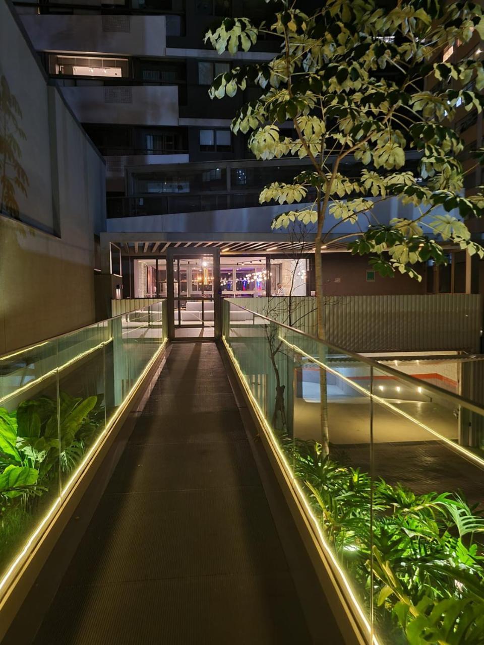 Lindo Stúdio Oscar Freire — 4-Star Luxury Hotel in Sao Paulo, Brasil