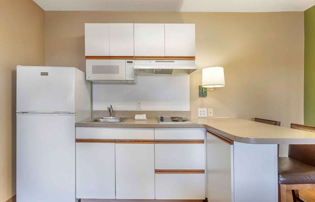 Extended Stay America Select Suites Phoenix Mesa West - photo 20