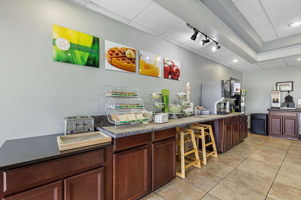 Quality Inn Downtown Stuart - photo 27
