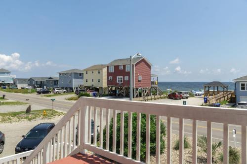 40 East Peach Bound by Oak Island Accommodations - photo 26