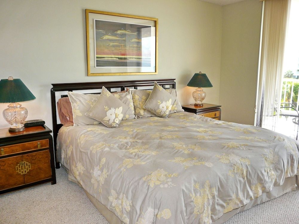 Sst3 1709 South Seas Towers 2 Bedroom Condo by Redawning - photo 21