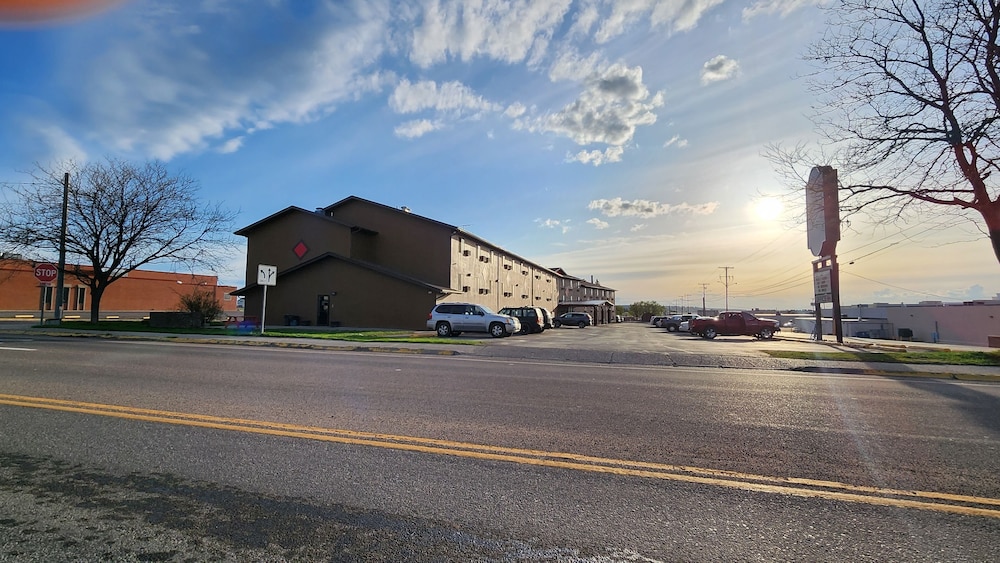 Super 8 By Wyndham Great Falls MT - photo 20