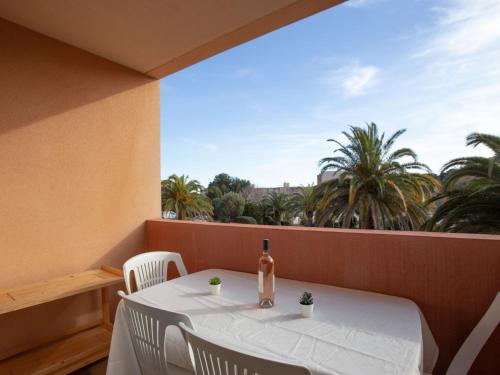 Studio Les Rives de la Faviere 14 by Interhome