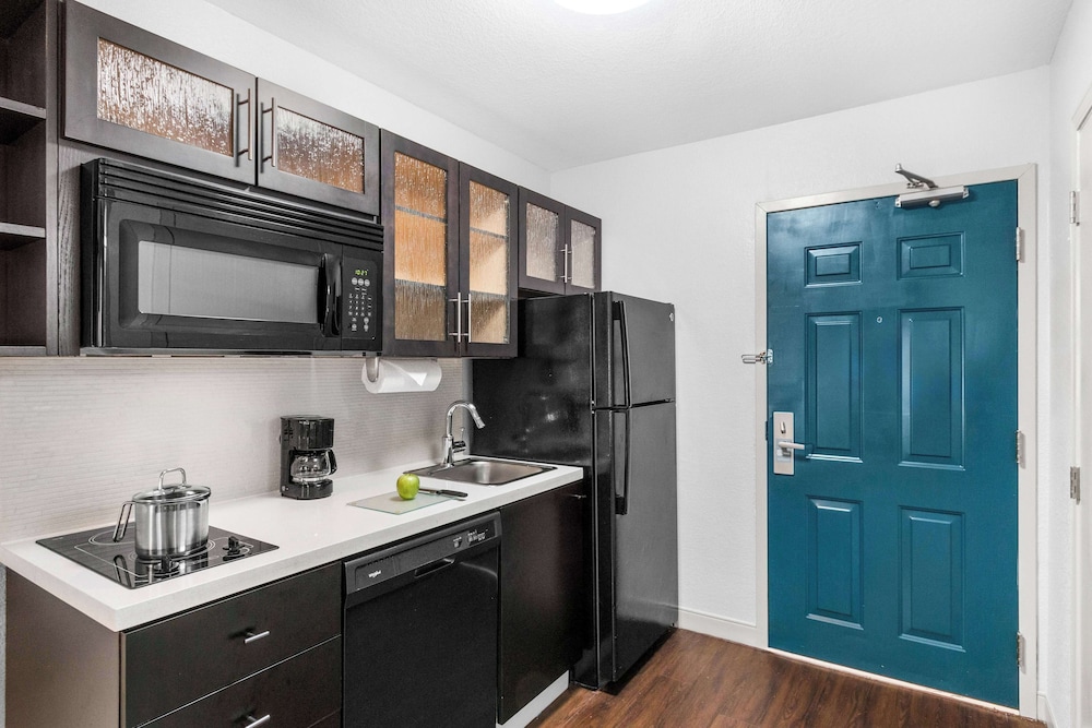 Sonesta Simply Suites Austin South - photo 22