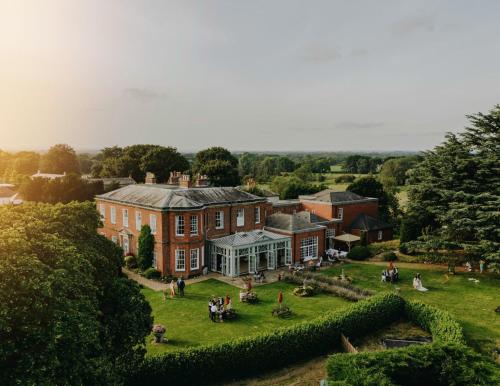 Dovecliff Hall Hotel - carbon neutral hotel in Burton Upon Trent