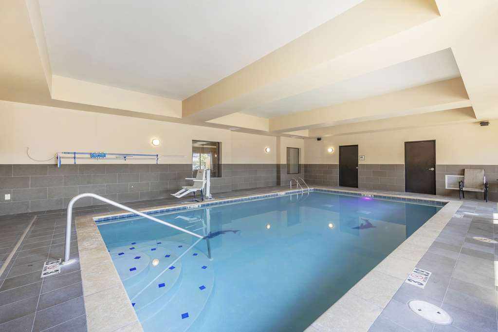 Best Western Plus Tupelo Inn & Suites - photo 27