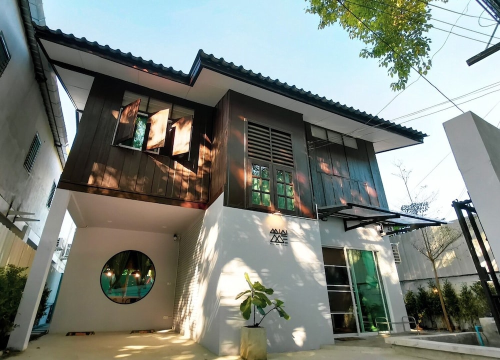 Mini ME Home A Cozy Entire House in Old City — 4-Star Luxury Hotel in Chiang Mai, Thailand