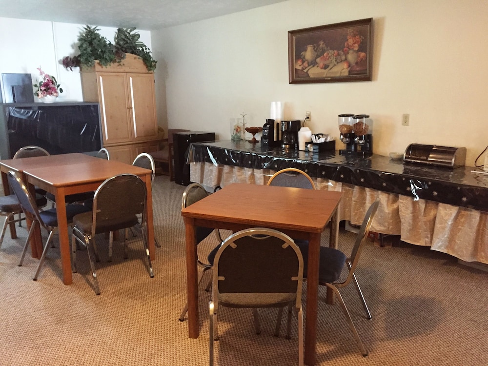 Coronado Motel and RV Park - photo 30