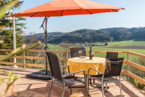 Ferienparadies Bodensee Fewo2 — 4-Star Luxury Hotel in Owingen, Germany