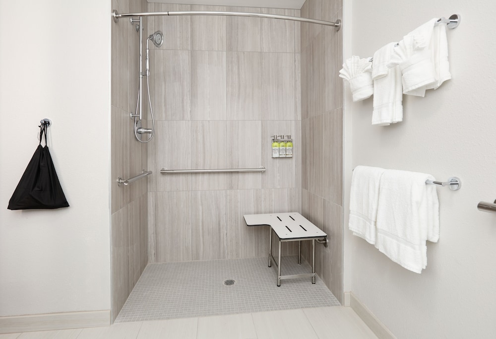 Holiday Inn Express Kermit by IHG - photo 13