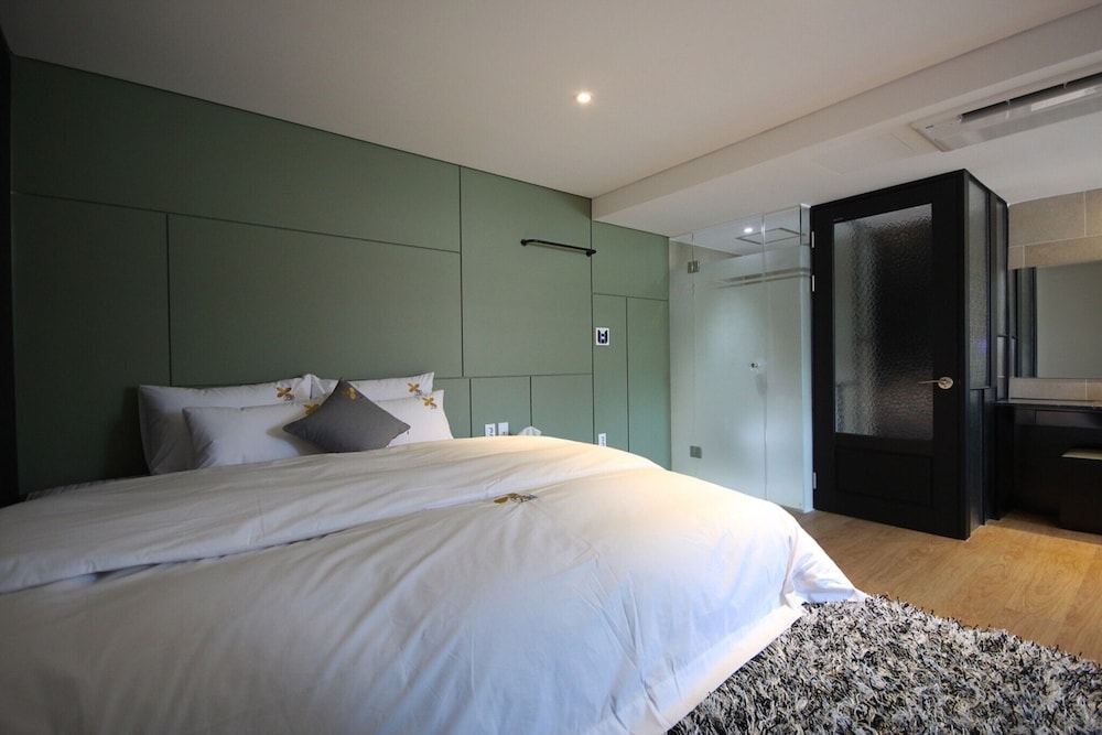 9 Hotel Dongrae - carbon neutral hotel in Busan