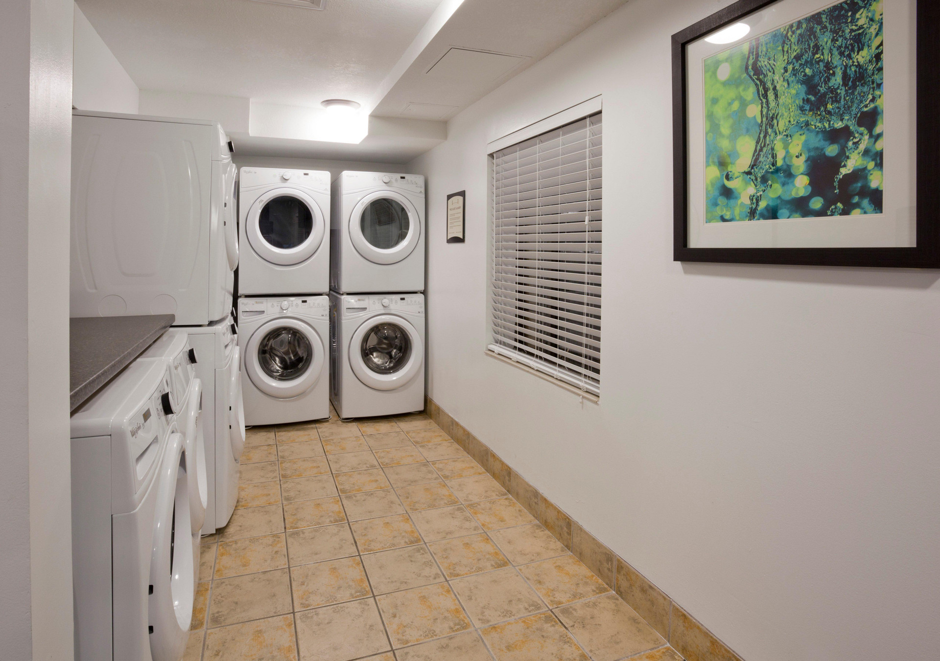 Staybridge Suites Minneapolis Bloomington by IHG - photo 17