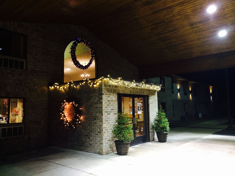 All Seasons Resort - photo 61
