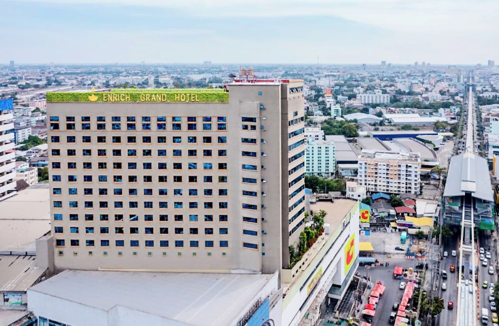 Enrich Grand Hotel