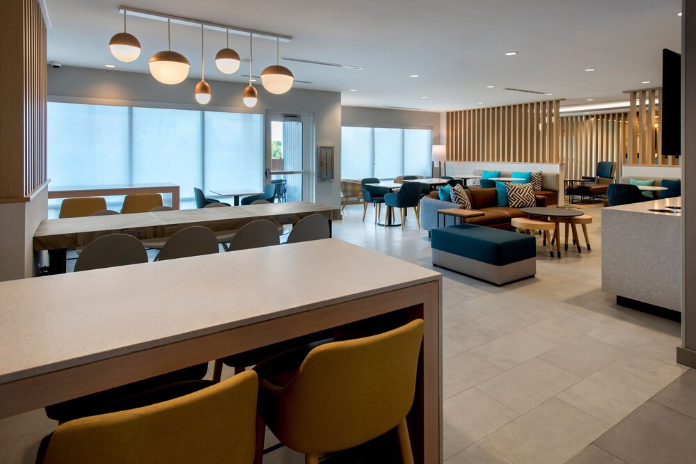 TownePlace Suites by Marriott Portland Airport ME - photo 25