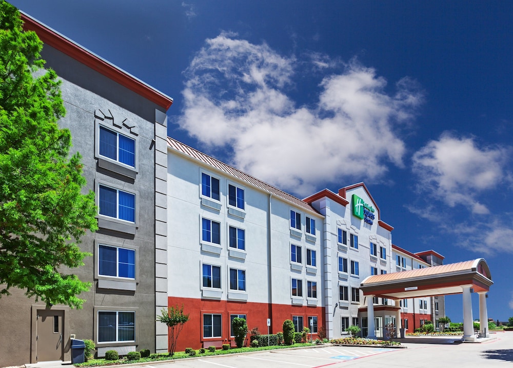 Holiday Inn Express Hotel & Suites Dallas Lewisville by IHG in Lewisville, United States