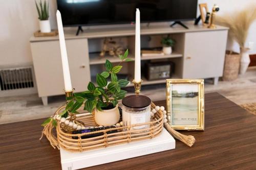 Mid Century Bohemian Escape — hotel in Peoria Heights
