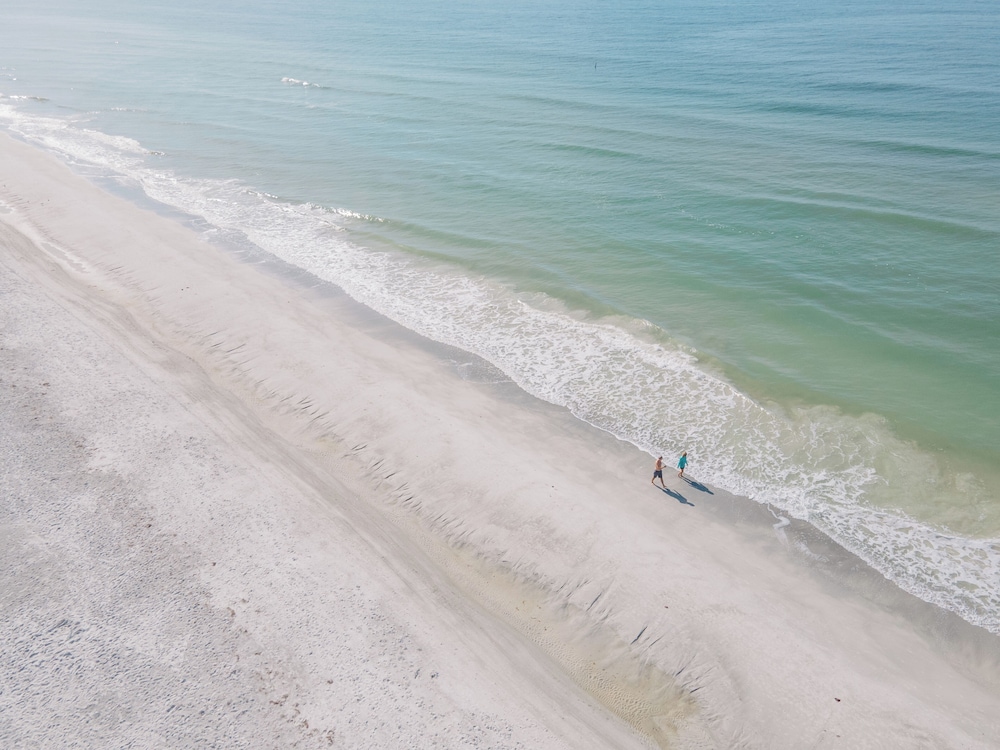 Gulfside Resorts & Indian Rocks Inn - photo 14