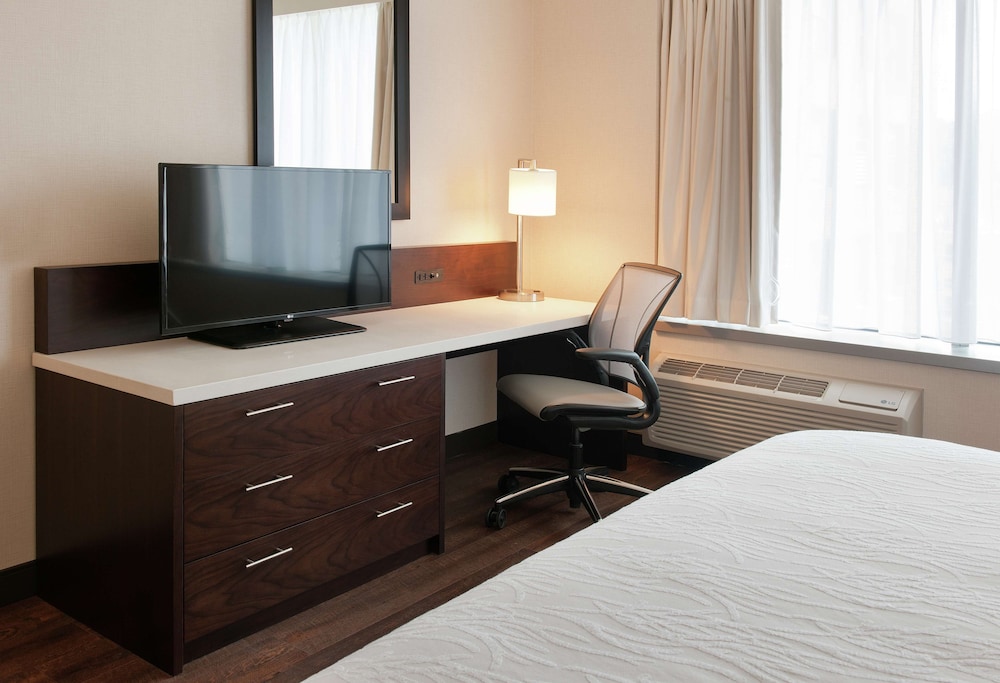 Hilton Garden Inn Pittsburgh Downtown - photo 9