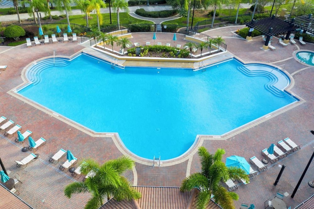 Magnificent 2 Bedroom Apartment Vista Cay Resort 107 - featured photo