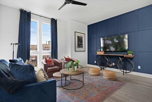 The Trillium Beautifully Designed with Rooftop — 4-Star Luxury Hotel in Nashville, United States
