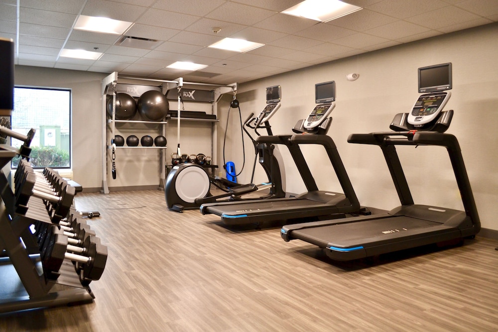 Hampton Inn Medina - photo 27