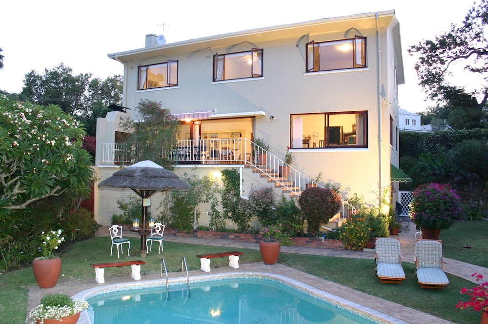Valley Heights Guest House B&B