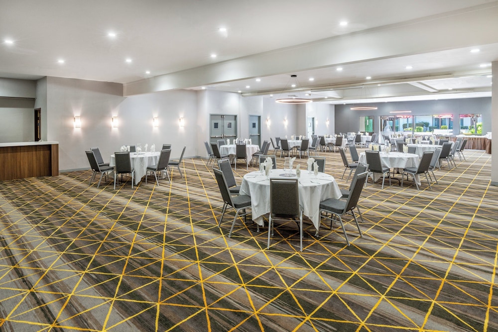 Holiday Inn Dublin Pleasanton by IHG - photo 35