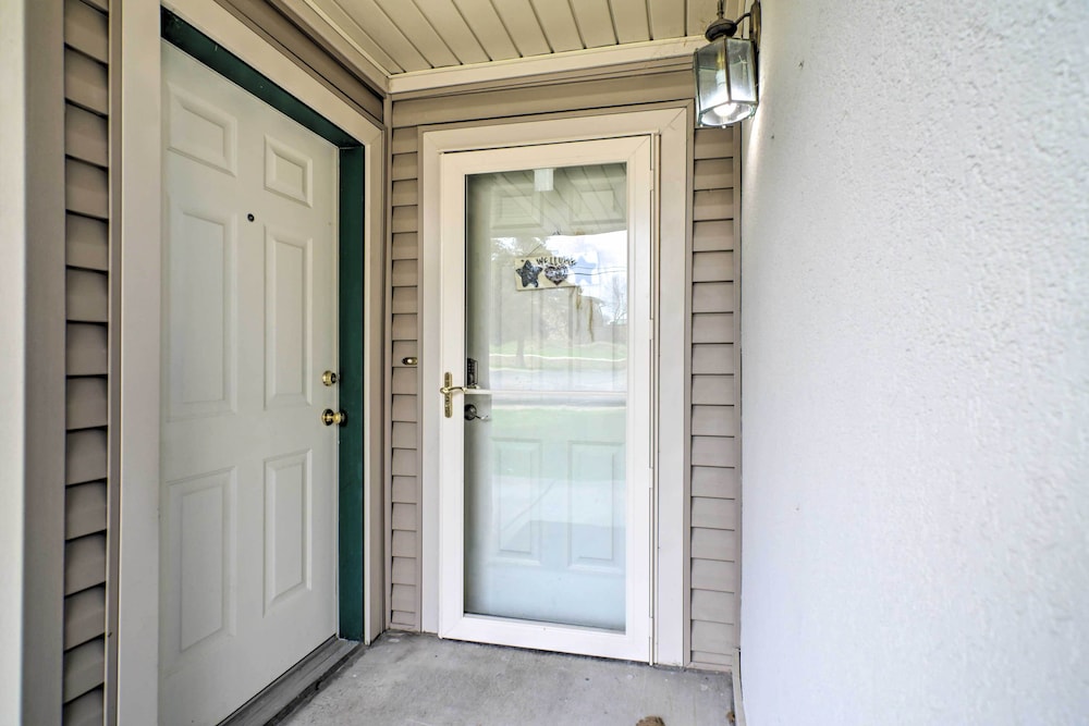 5 Mi to Holiday Shows Resort Condo in Branson - photo 12