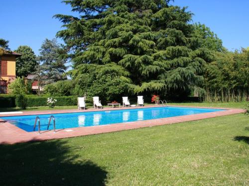 Furry Frinds With Family Home — 4-Star Luxury Hotel in Faenza, Italy