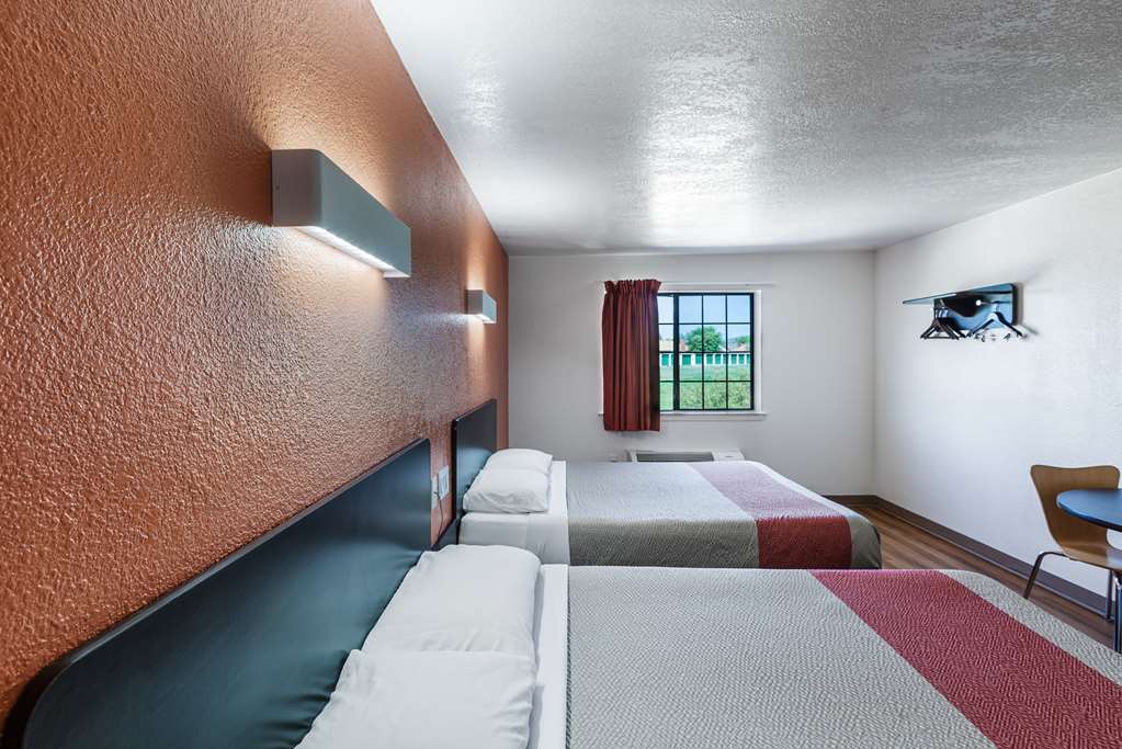 Motel 6 Bedford TX Fort Worth - photo 15