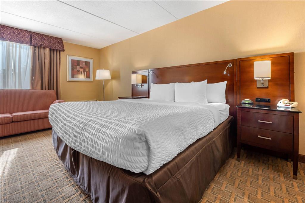 Clarion Hotel Conference Center on Lake Erie — hotel in Dunkirk