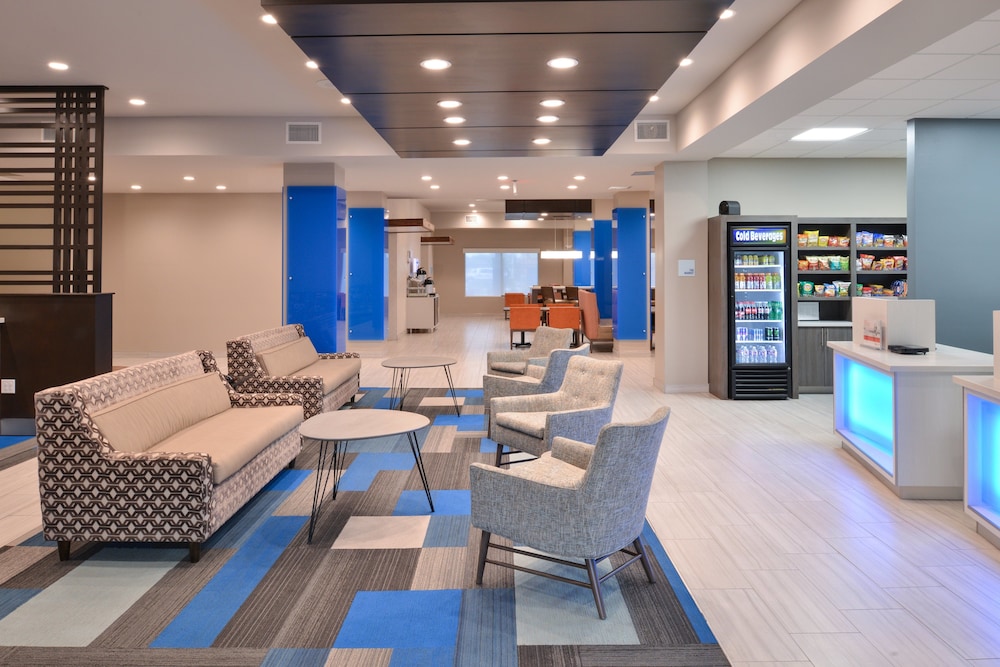 Holiday Inn Express & Suites Houston E Pasadena by IHG - photo 44
