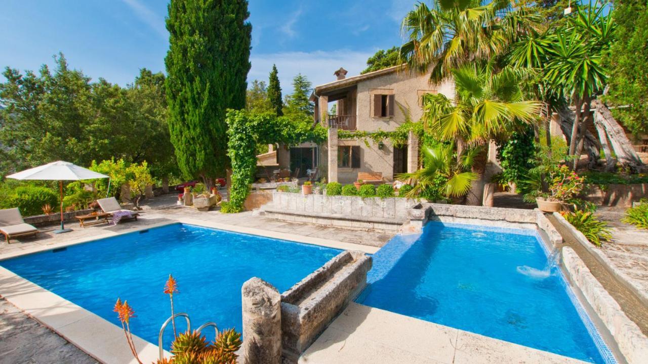 Villa Garrovera — 4-Star Luxury Hotel in Pollenca, Spain