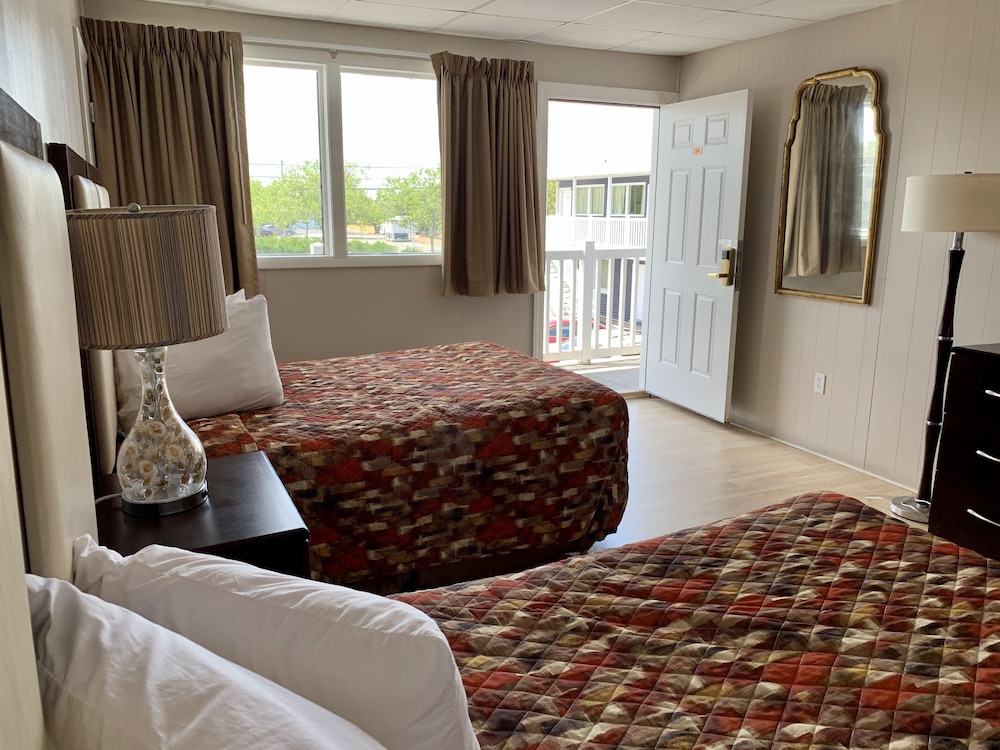 Cabana Motel - photo 14