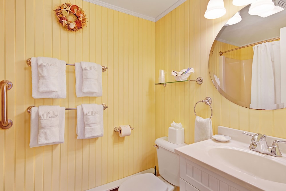 The Lightkeepers Inn - photo 24