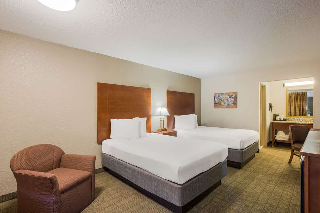 Econo Lodge Vidalia - photo 15