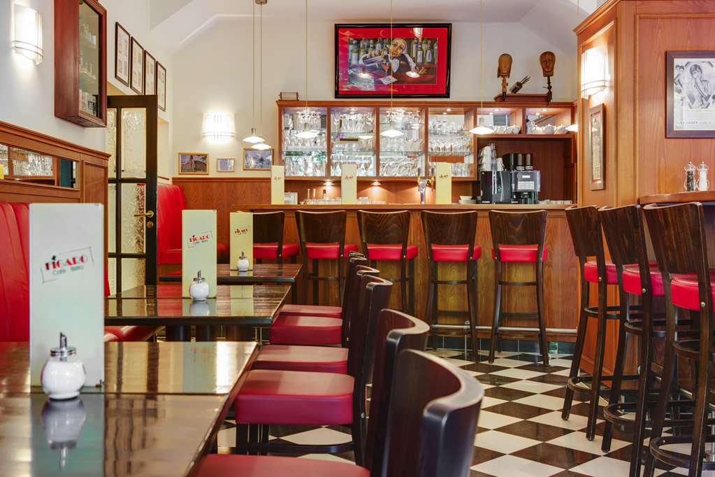 Steigenberger Hotel Bad Neuenahr, Germany - Restaurant