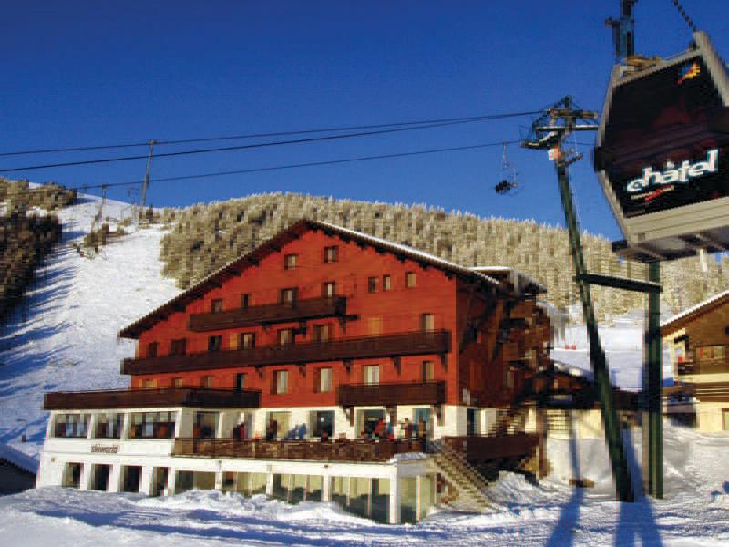 Escale Blanche in Chatel, France