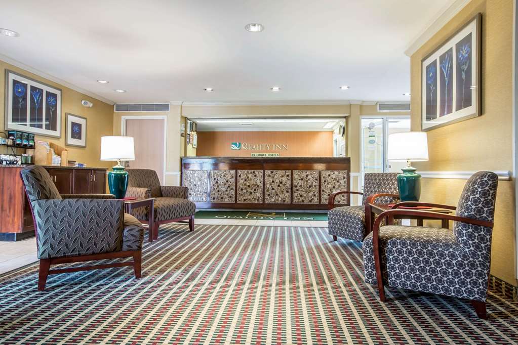 Quality Inn Colchester Burlington - photo 8