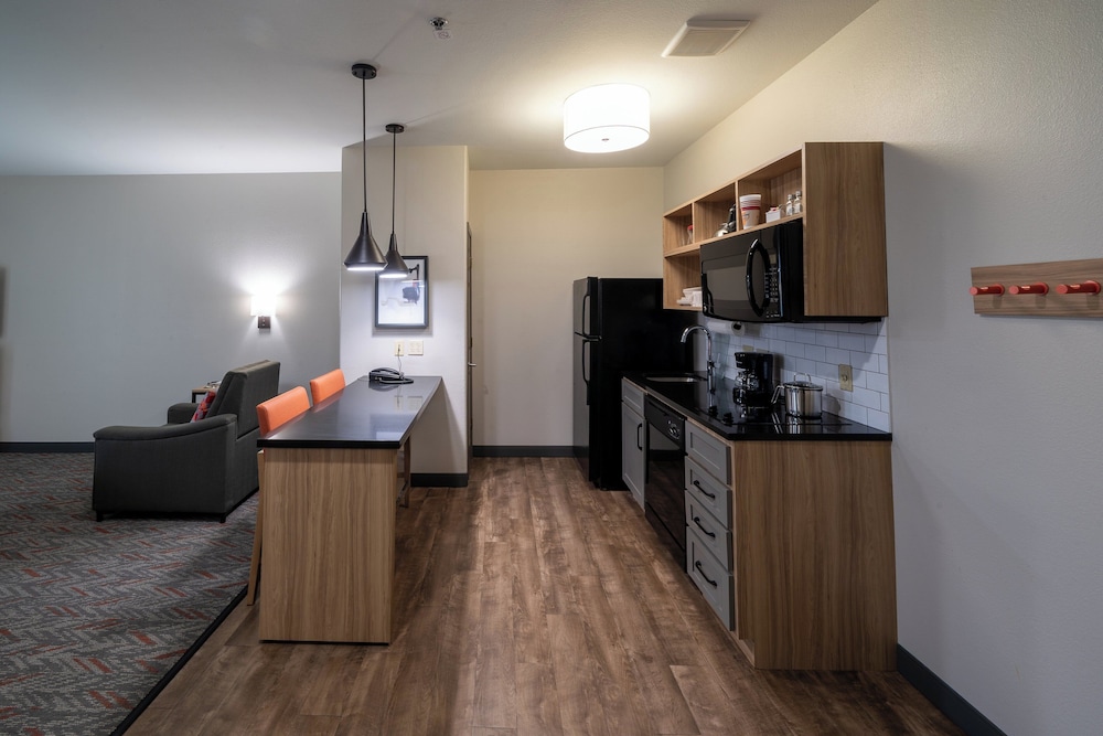 Candlewood Suites Deer Park TX by IHG - photo 11