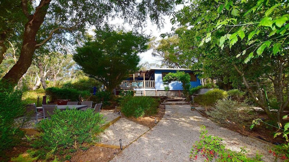 Teach Na Cairde House of Friends — 4-Star Luxury Hotel in Blackheath, Australia