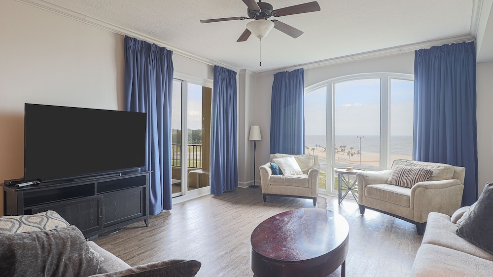 Sienna 402 — 4-Star Luxury Hotel in Gulfport, United States