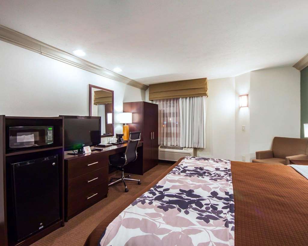 Sleep Inn & Suites Edmond near University - photo 10
