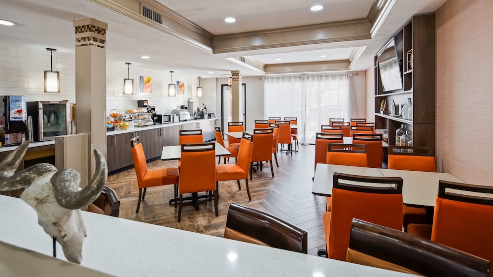 Landmark Hotel Dallas Addison - photo 19